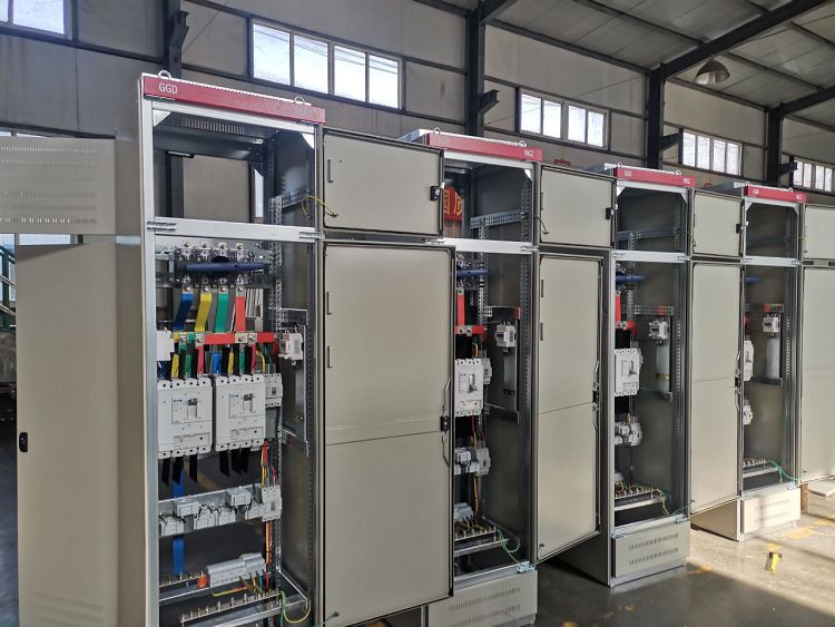 低壓開關(guān)柜 GGD3 (2).jpg